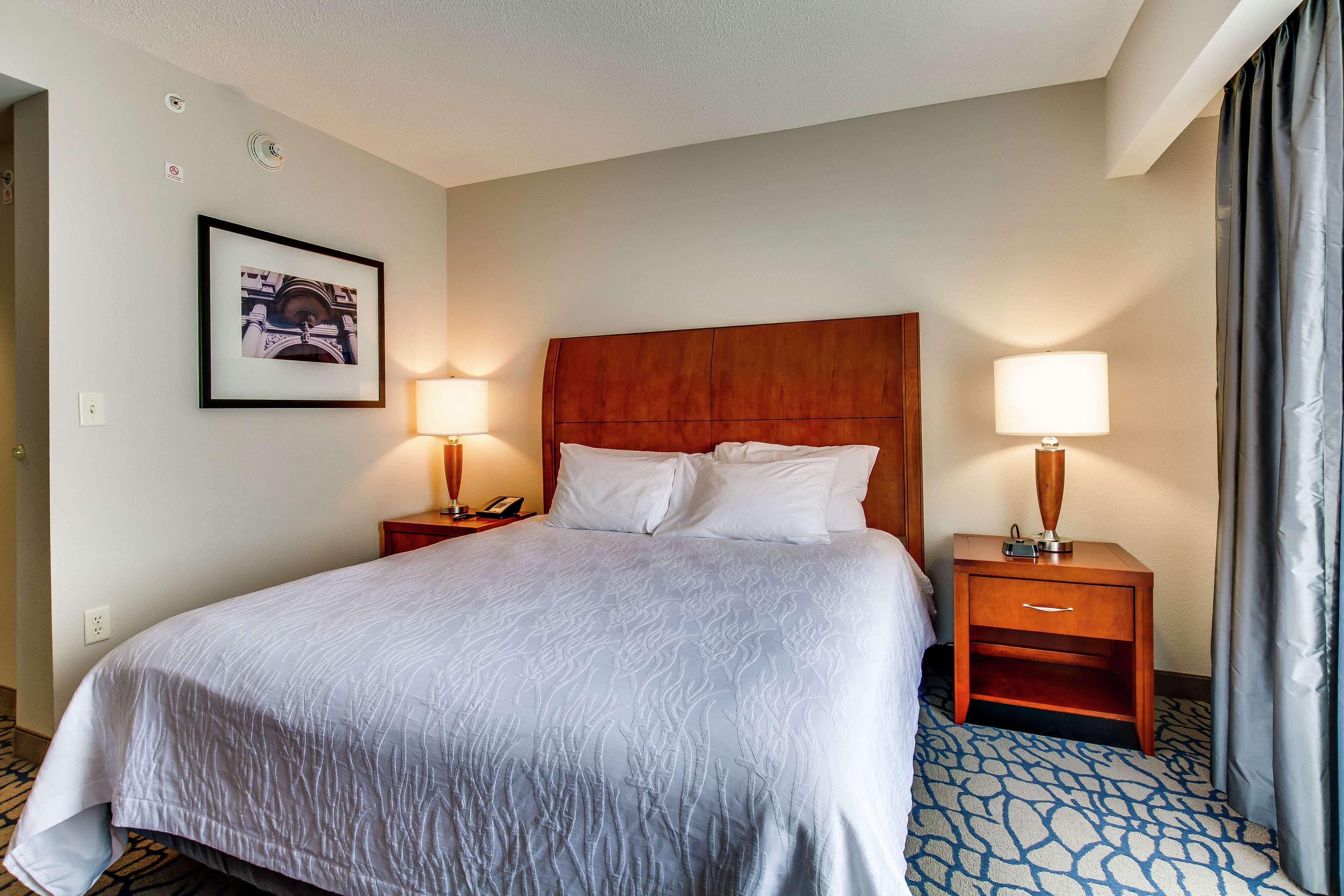 Hilton Garden Inn Louisville-Northeast Dış mekan fotoğraf