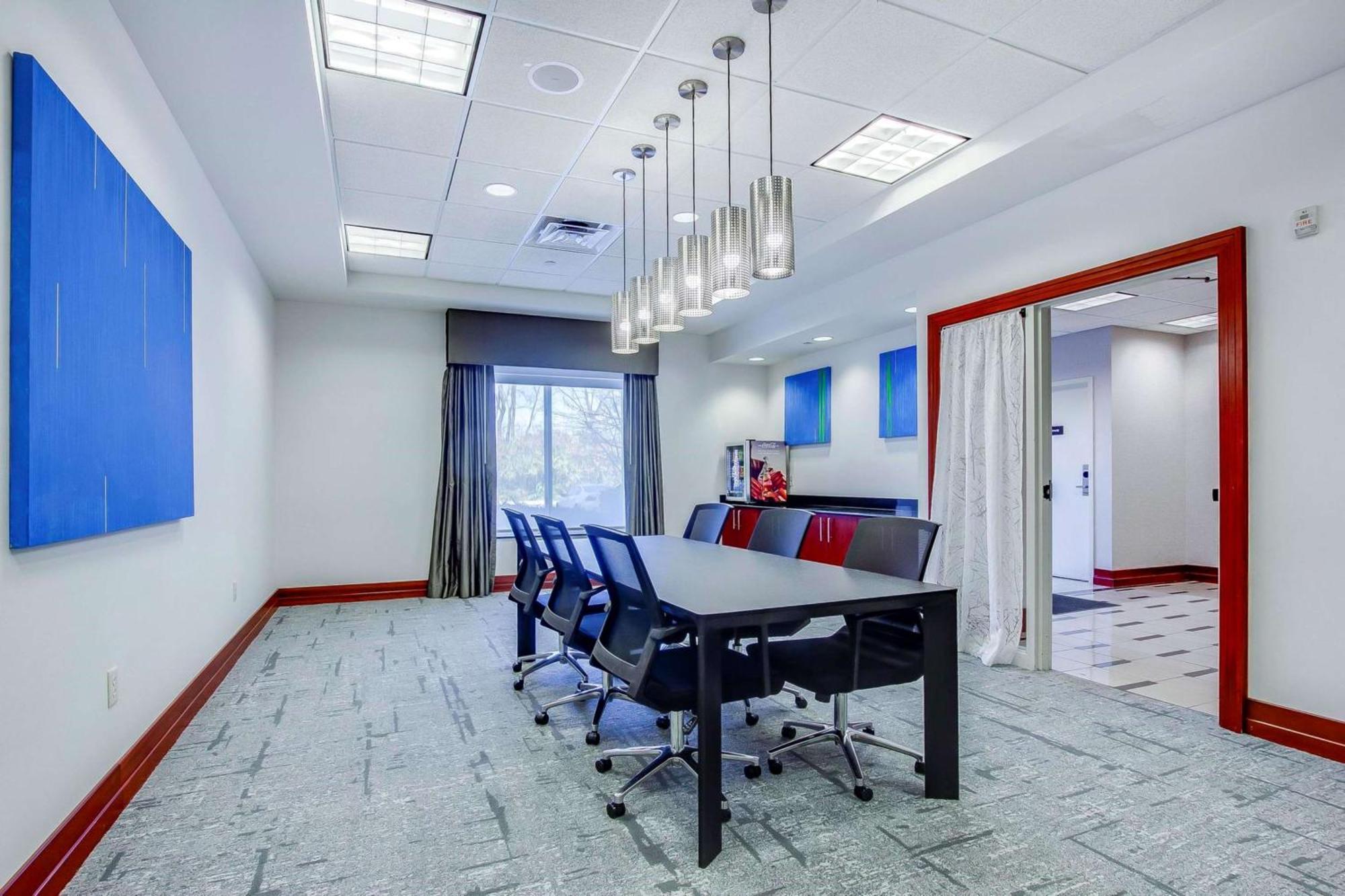 Hilton Garden Inn Louisville-Northeast Dış mekan fotoğraf