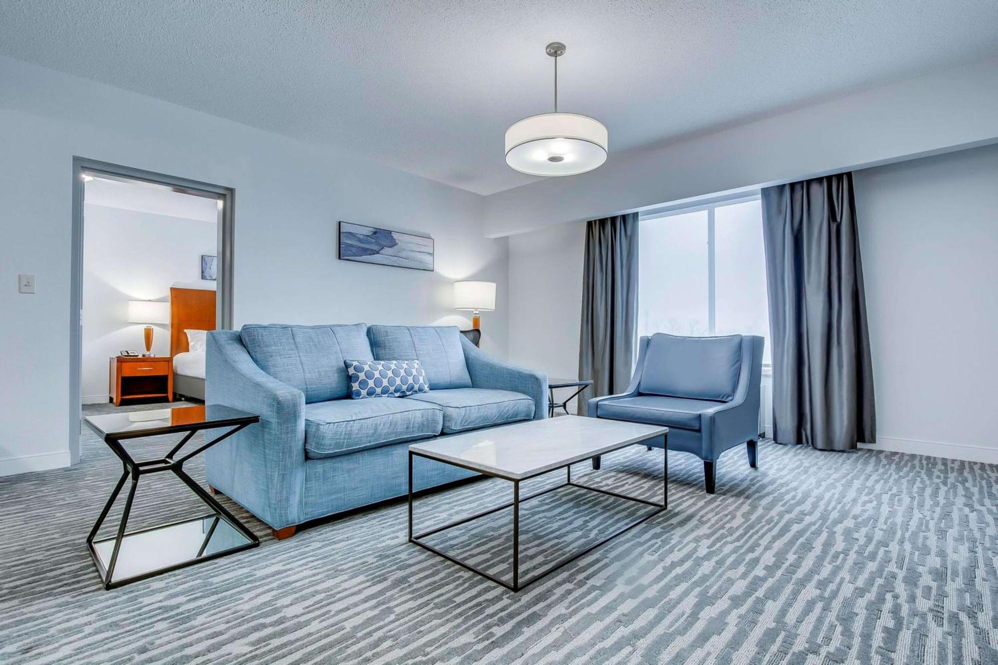 Hilton Garden Inn Louisville-Northeast Dış mekan fotoğraf